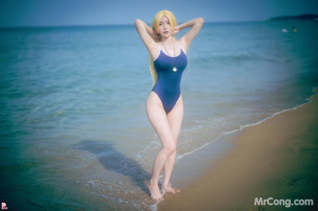 [PINK] Lee Ahrin: Meet Me in The Summer (90 photos)