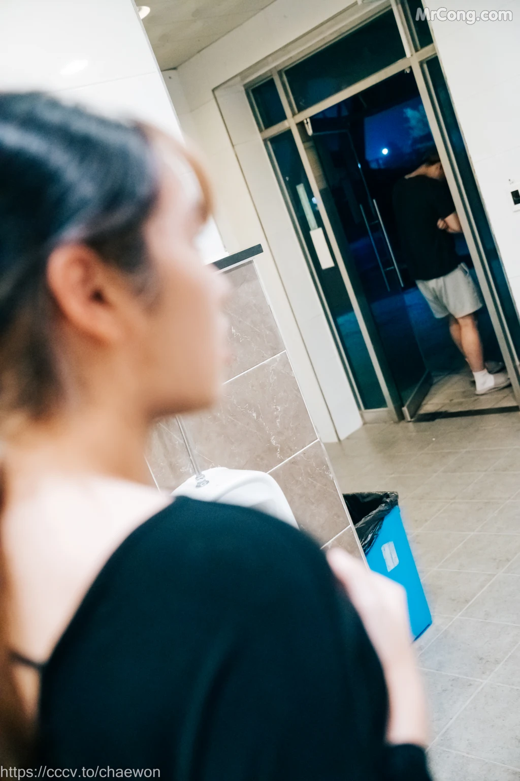 [Loozy] SonSon (손손): Public Toilet (157 photos) – Page 7