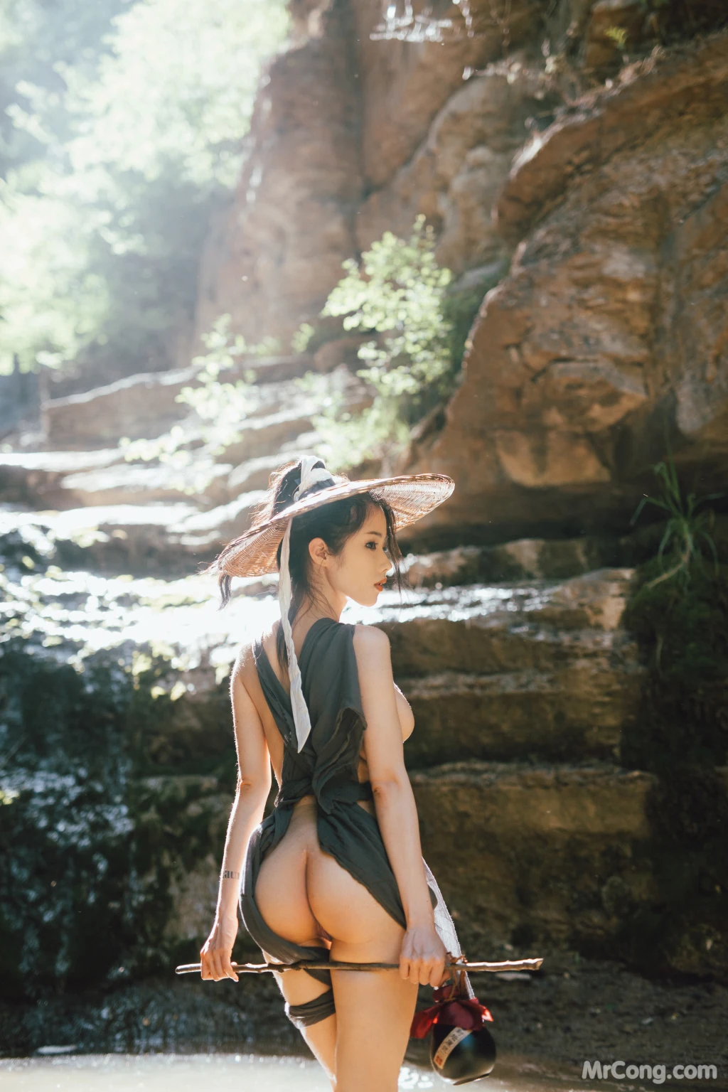 Coser@钛合金TiTi: 山间 (100 photos)