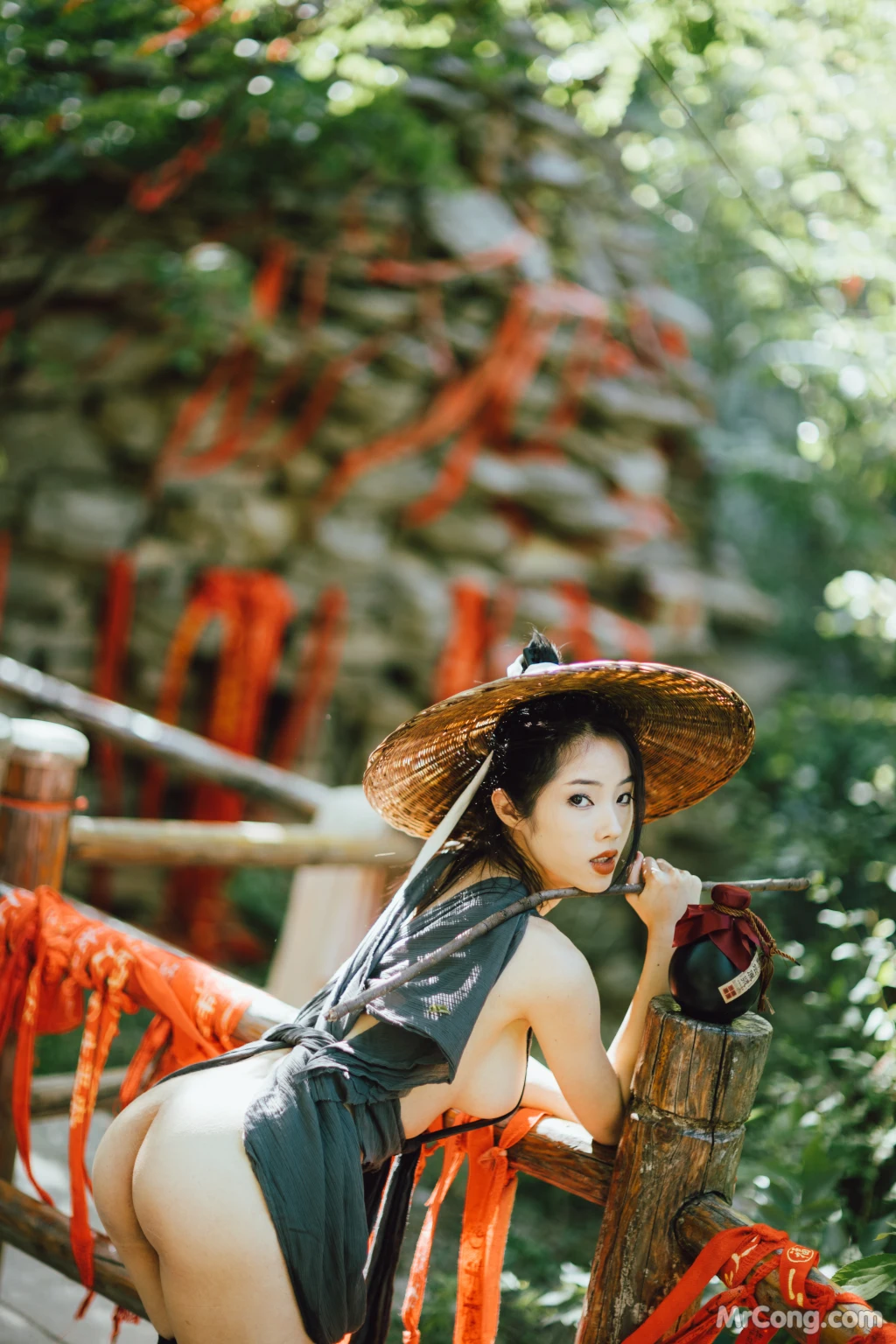 Coser@钛合金TiTi: 山间 (100 photos)