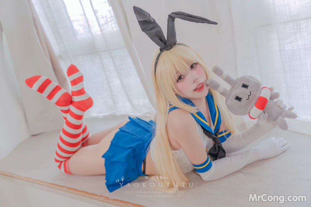 Coser@黏黏团子兔: 岛风的修整&Twice (74 photos + 1 video)插图8