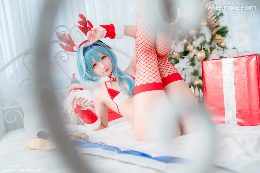 Coser@KuukoW No.110: XMAS Eula (19 photos) – Page 2
