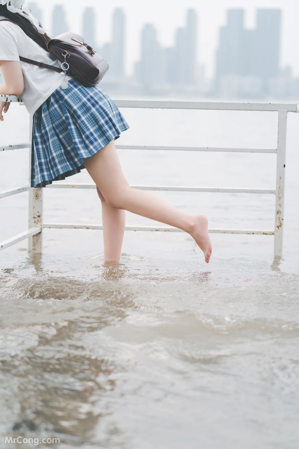 Coser@面饼仙儿 No.085: 沙雕JK (22 photos) – Page 3