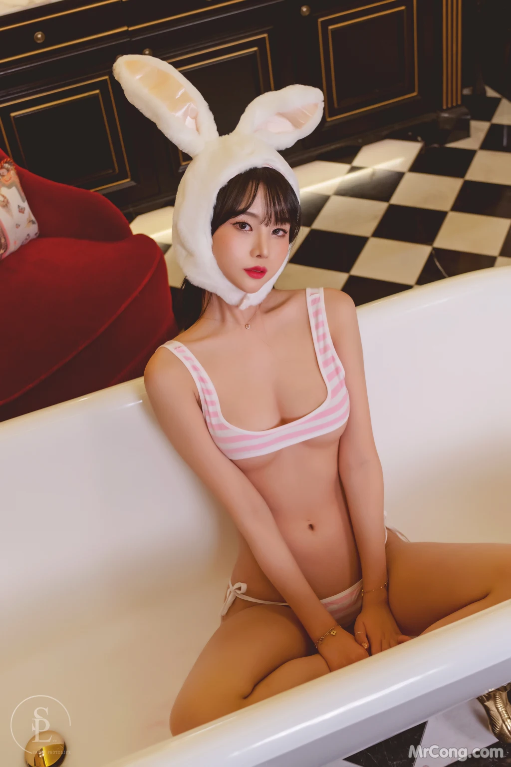 SAINT Photolife - Yuna (유나): No.38 Yuna's Wonderland (66 photos)
