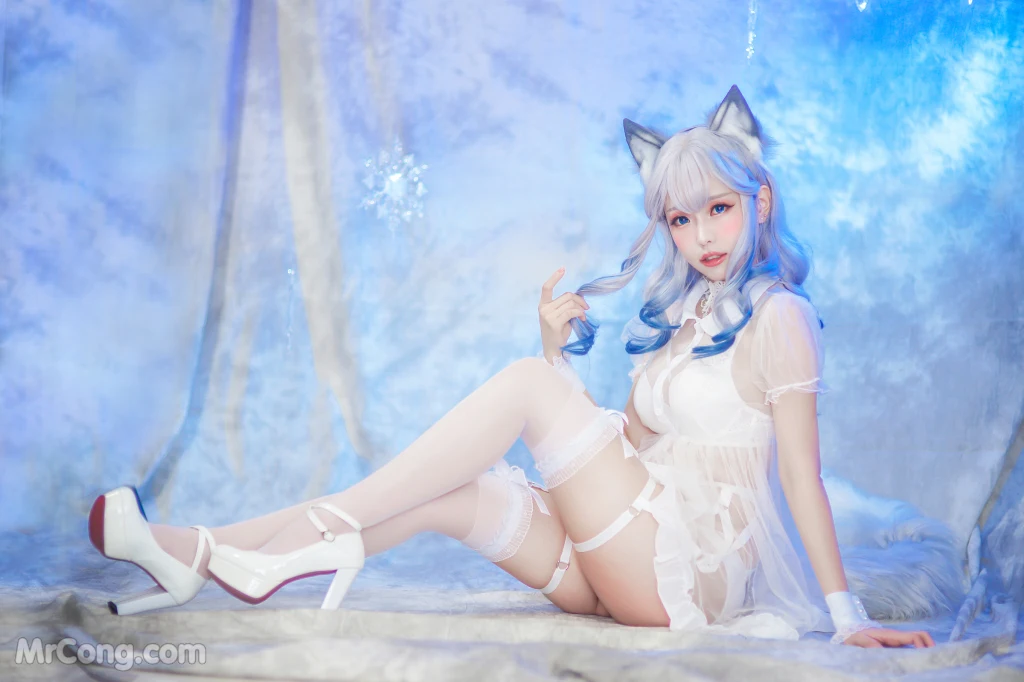 Coser@Ely_eee (ElyEE子): 猫耳白丝带 (48 photos + 6 videos) – Page 3