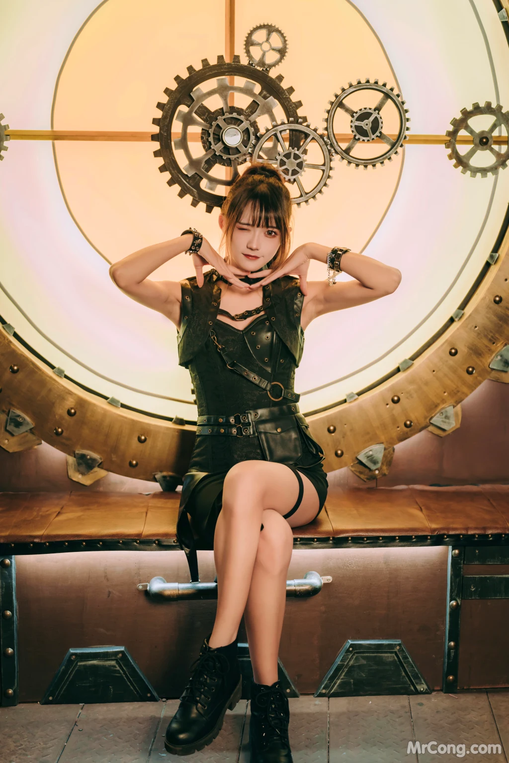 Coser@兔子Zzz不吃胡萝卜: 潜入搜查 (29 photos) – Page 2