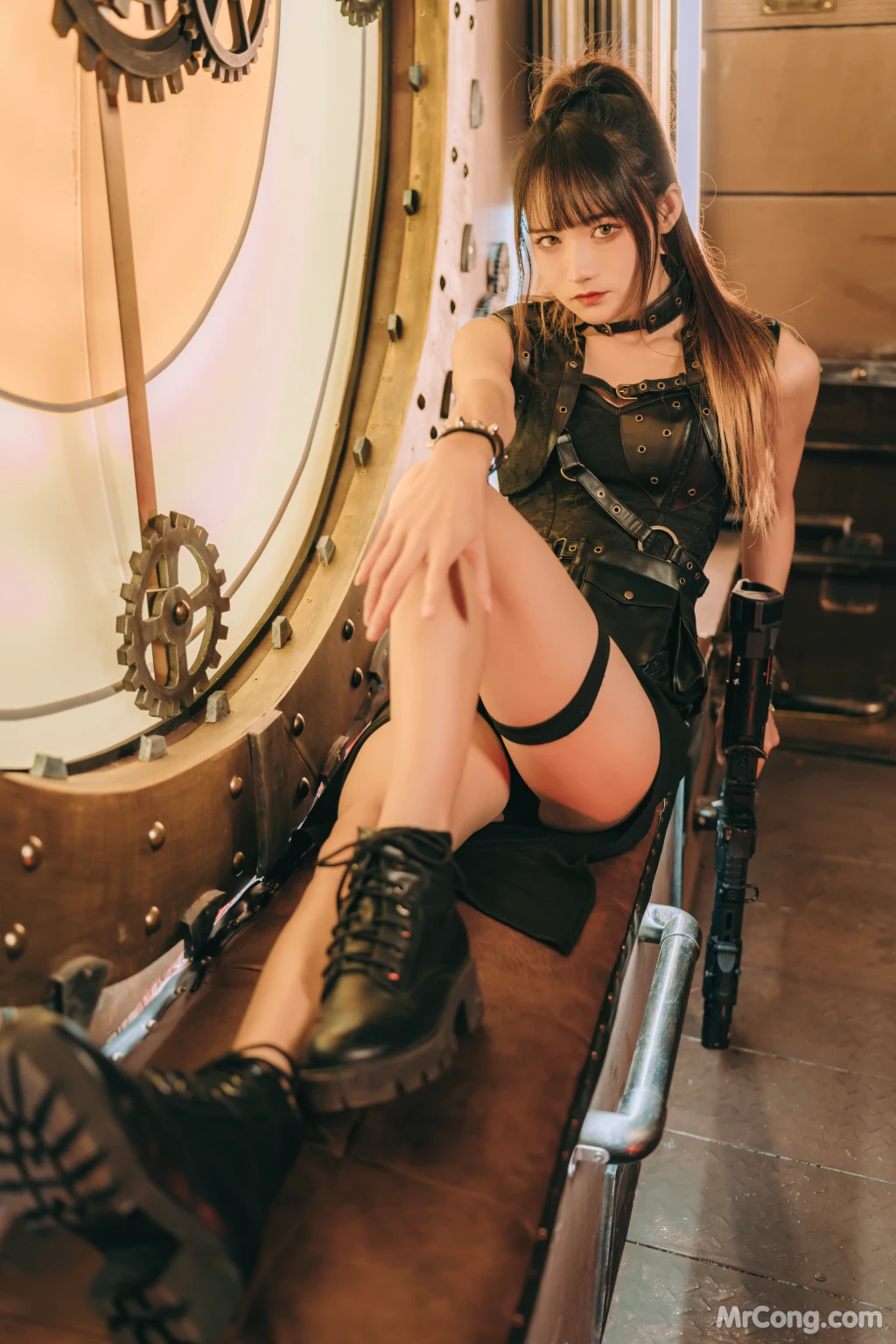 Coser@兔子Zzz不吃胡萝卜: 潜入搜查 (29 photos) – Page 2