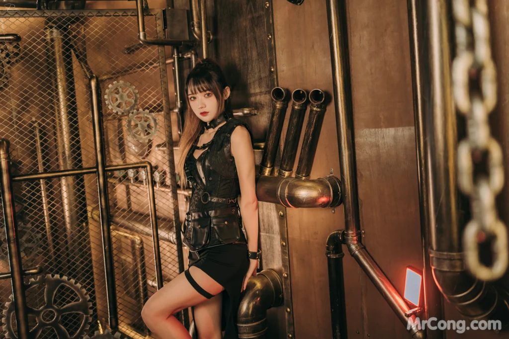 Coser@兔子Zzz不吃胡萝卜: 潜入搜查 (29 photos) – Page 3