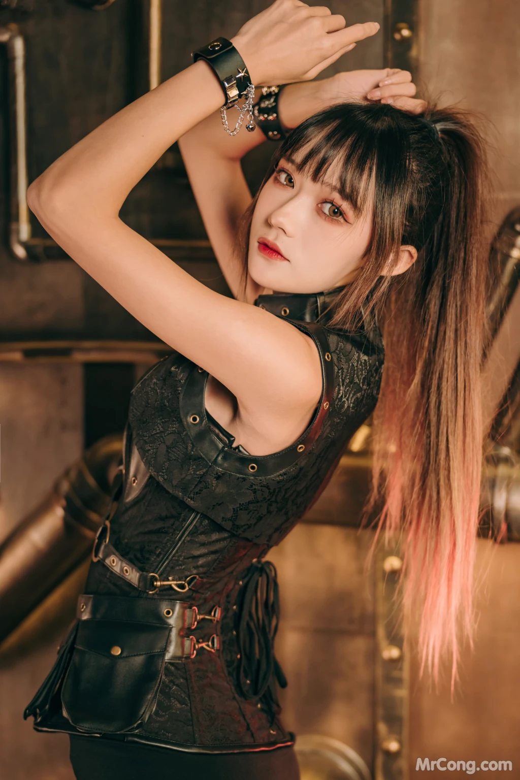 Coser@兔子Zzz不吃胡萝卜: 潜入搜查 (29 photos) – Page 3
