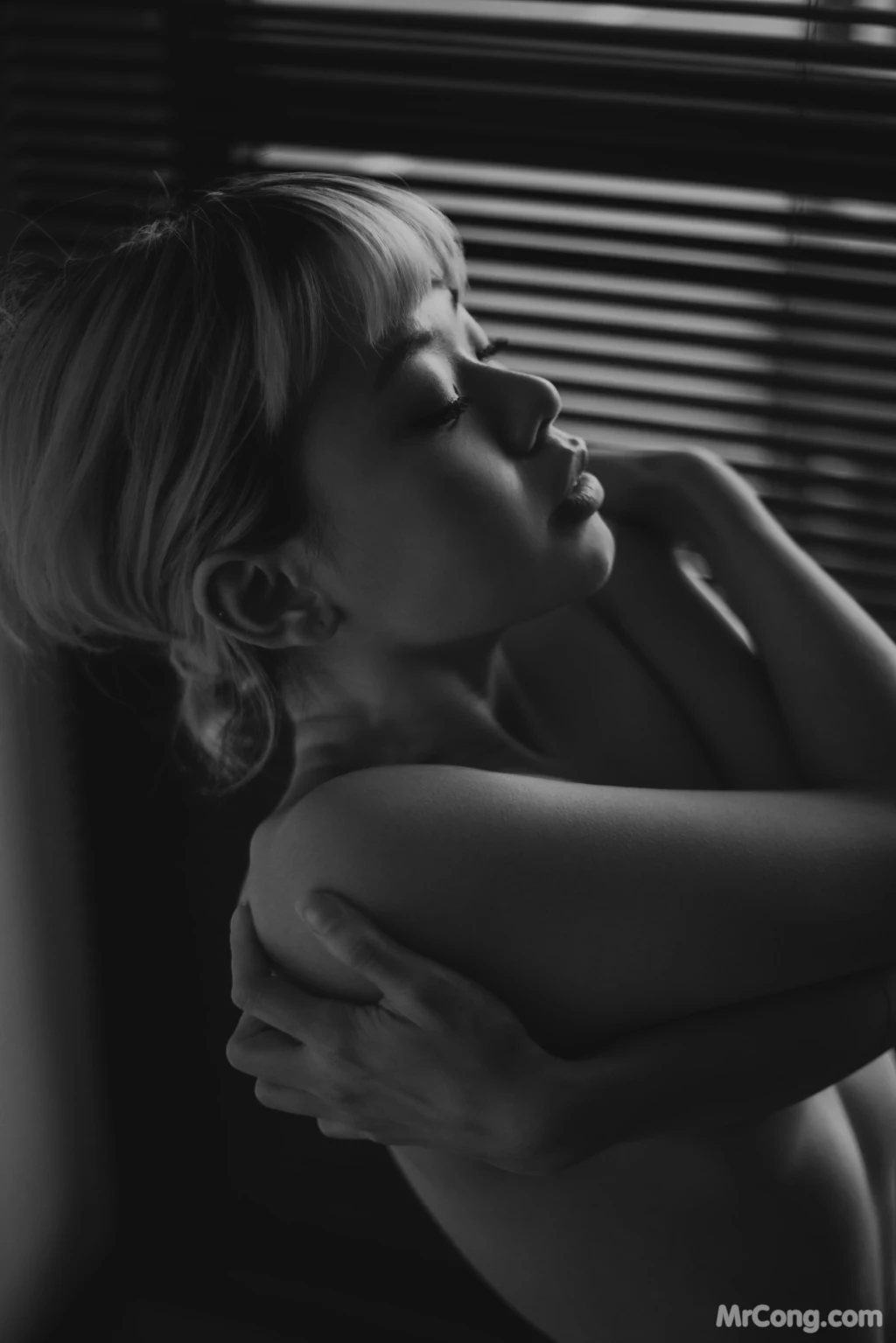 [DCP snaps] Kuromelo Vol.9: Black & White (68 photos) – Page 2