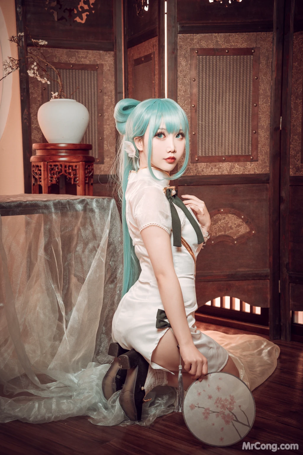 Coser@面饼仙儿 No.096: 初音旗袍 (28 photos) – Page 2