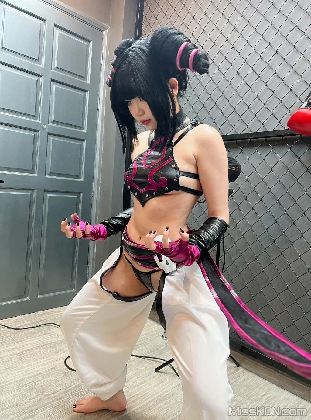 Coser@ZinieQ: Juri Han (38 ảnh)