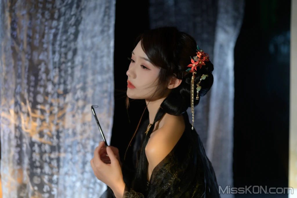 Coser@兔子Zzz不吃胡萝卜: 执笔之思 (35 photos) – Page 4