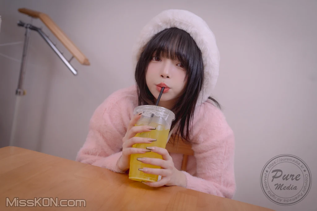 Pure Media Vol.266: Jelly (젤리) – Cutie Rabbit & Pink Hole (200 photos) – Page 4