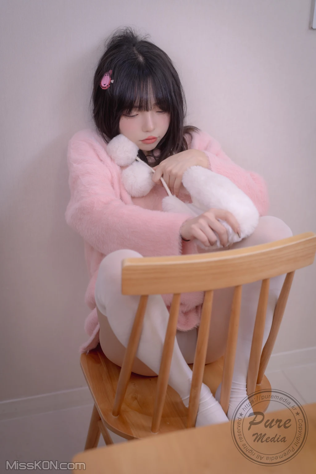 Pure Media Vol.266: Jelly (젤리) – Cutie Rabbit & Pink Hole (200 photos) – Page 4