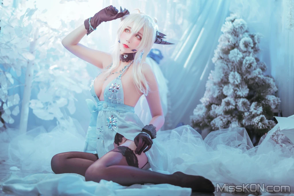 Coser@翎柒菜菜 No.011: 黑枪呆 (12 photos)