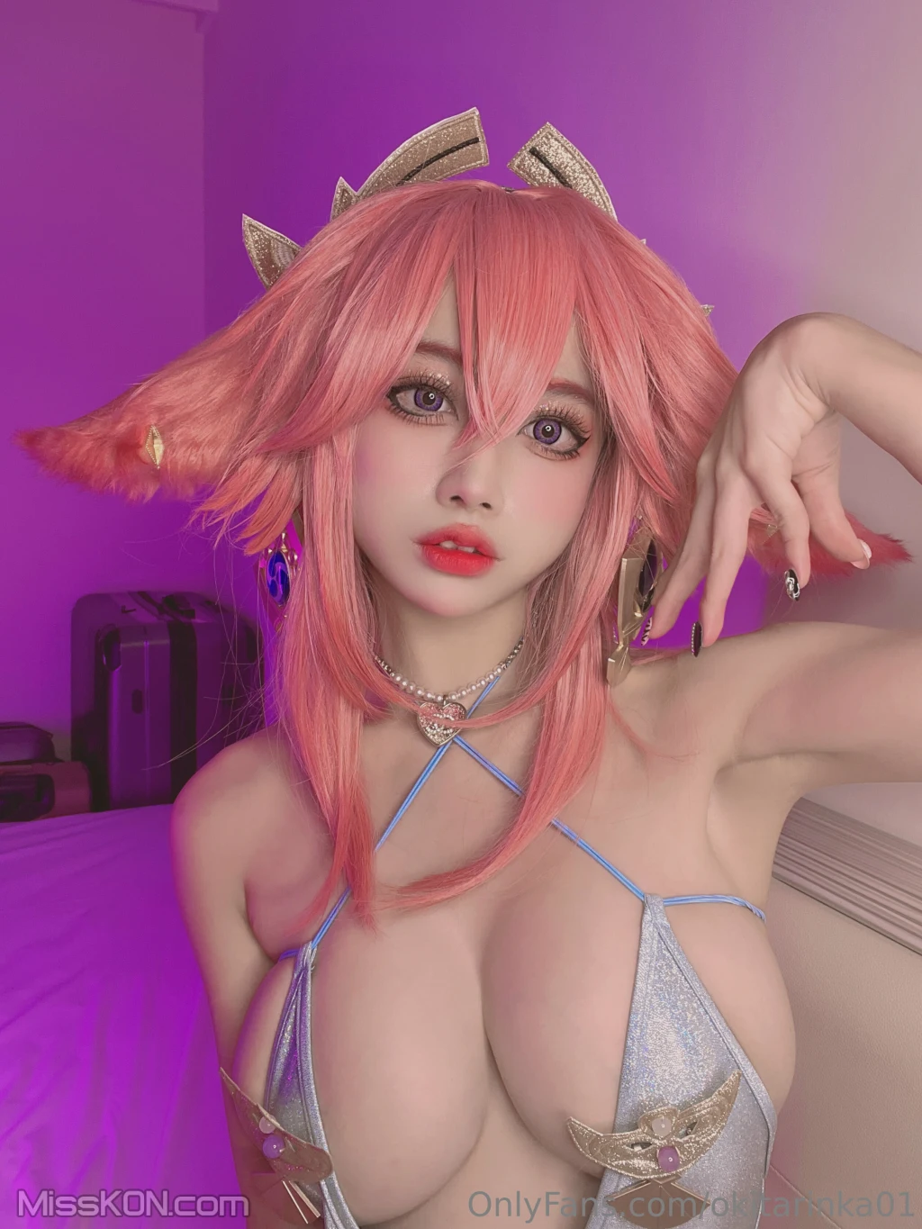 Coser@沖田凜花Rinka: 八重神子 (75 photos + 1 video)