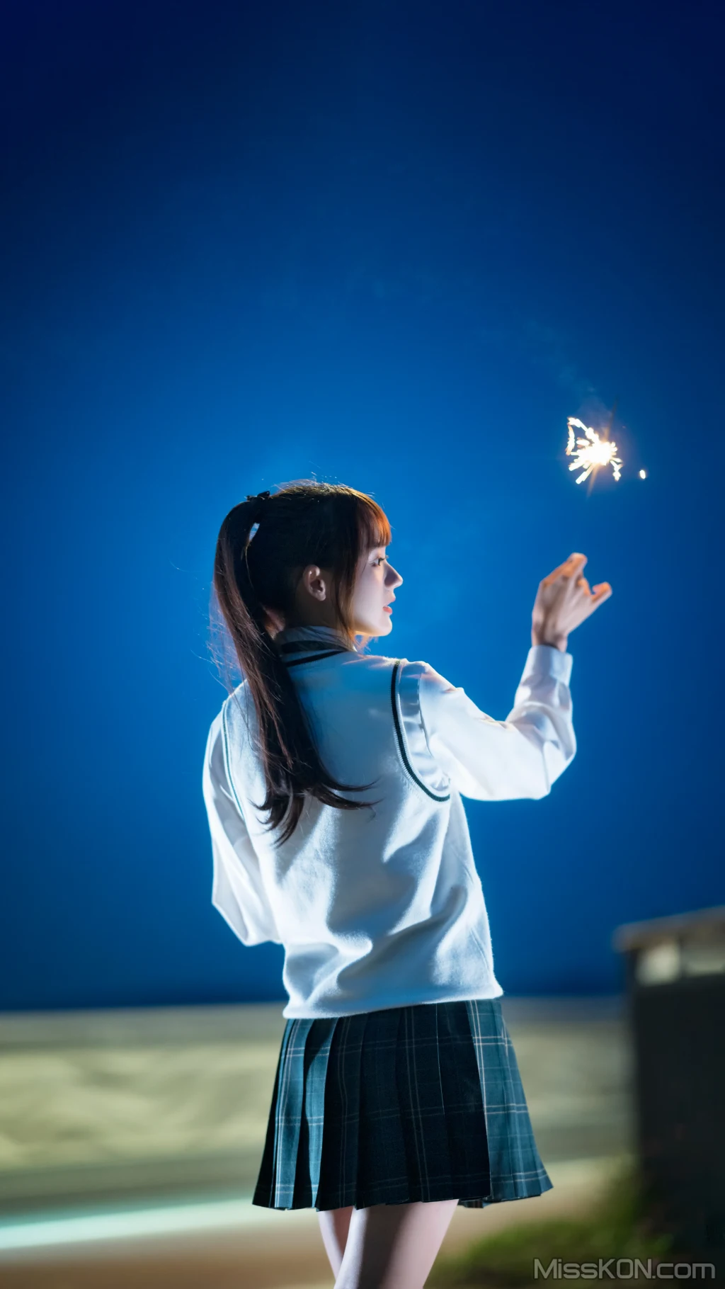 Coser@兔子Zzz不吃胡萝卜: 青草味的河堤 (25 photos) – Page 2