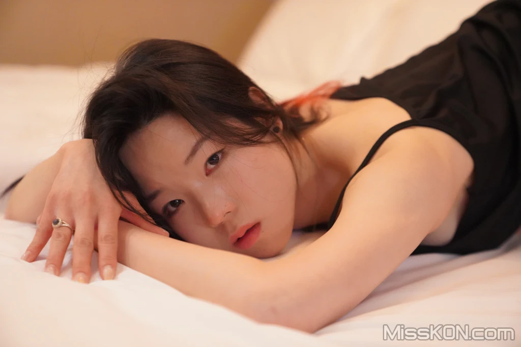 Ji Woo: Photobook Vol.01 (78 photos) – Page 2