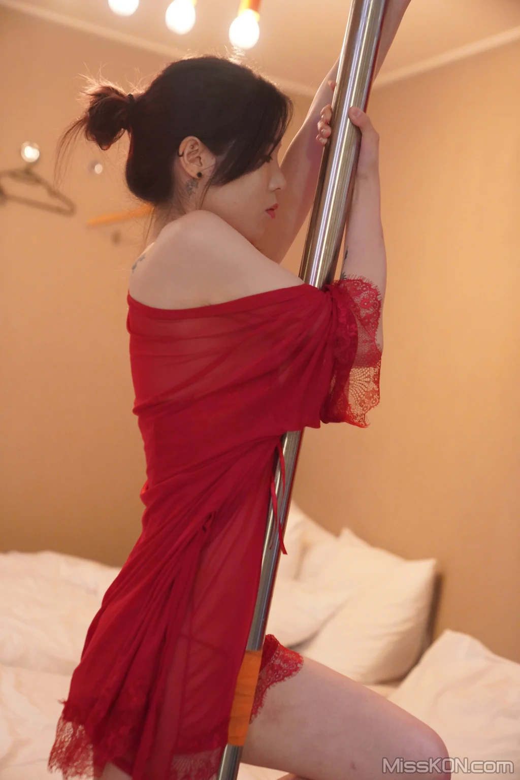 Ji Woo: Photobook Vol.01 (78 photos) – Page 3