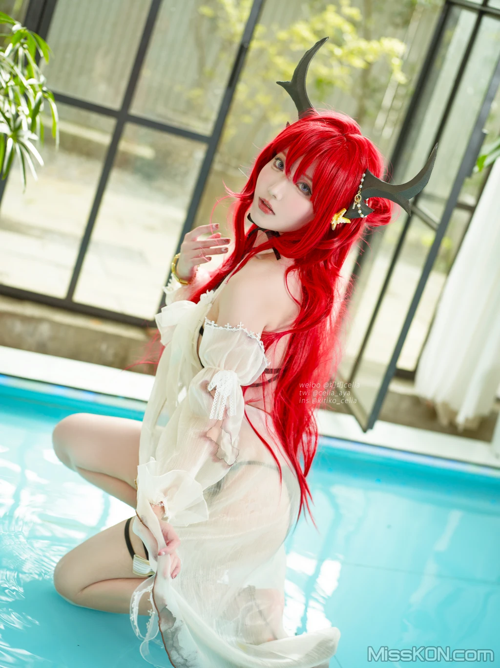 Coser@切切Celia: 明日方舟 史尔特尔泳装 (27 photos) – Page 2