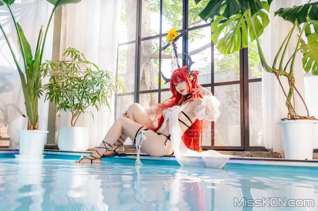 Coser@切切Celia: 明日方舟 史尔特尔泳装 (27 photos) – Page 3