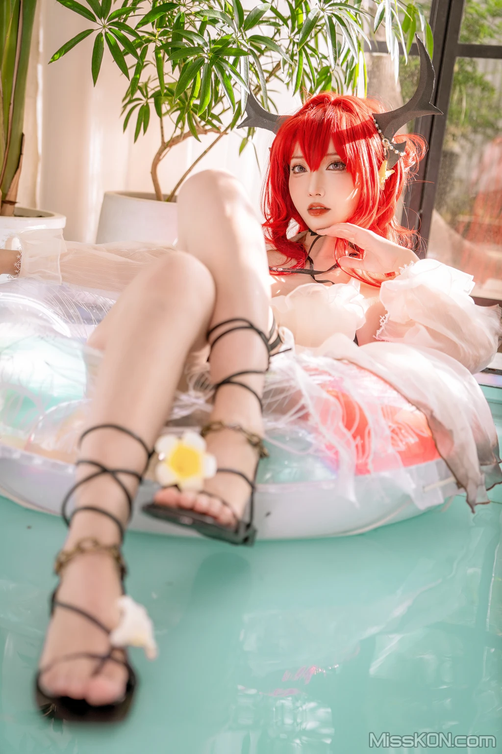 Coser@切切Celia: 明日方舟 史尔特尔泳装 (27 photos) – Page 3