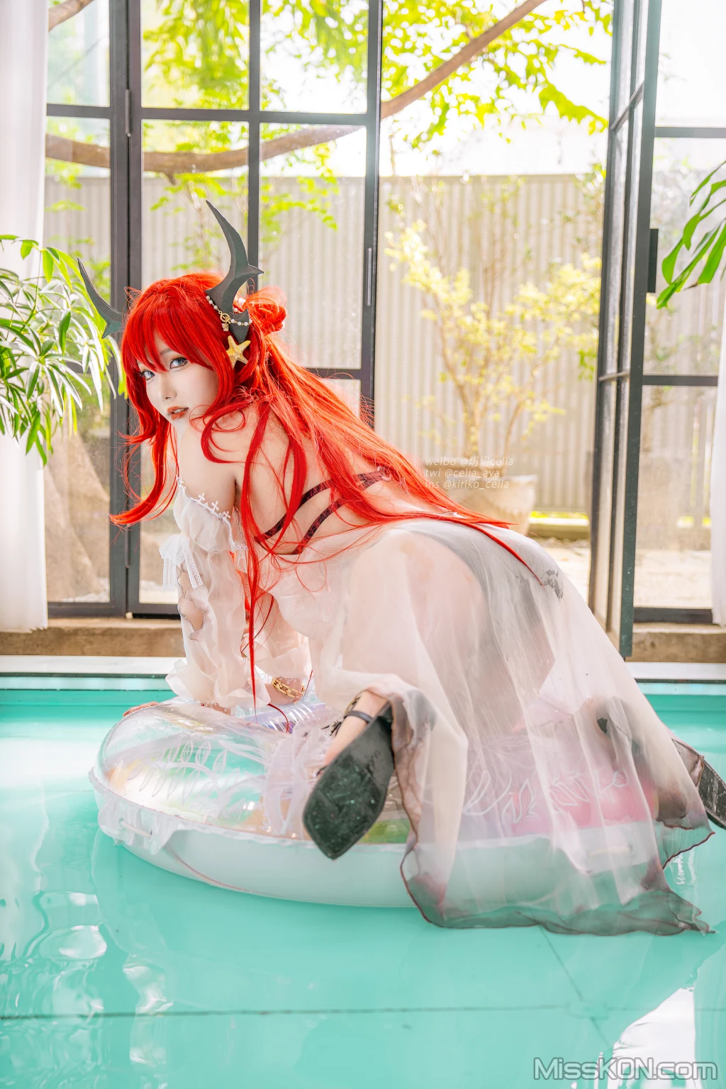 Coser@切切Celia: 明日方舟 史尔特尔泳装 (27 photos) – Page 3