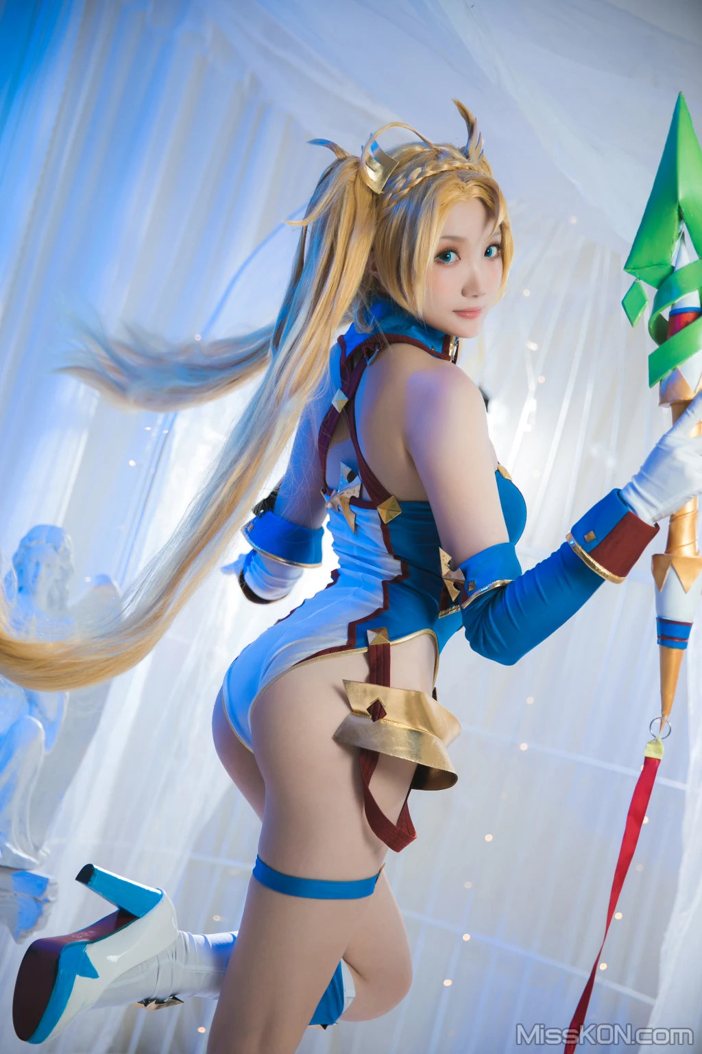 Coser@瓜希酱: 布拉达曼特 (25 photos) – Page 2