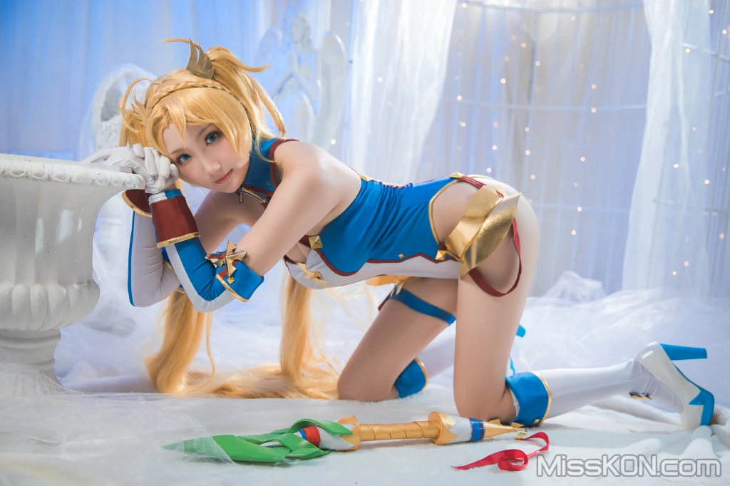 Coser@瓜希酱: 布拉达曼特 (25 photos) – Page 2