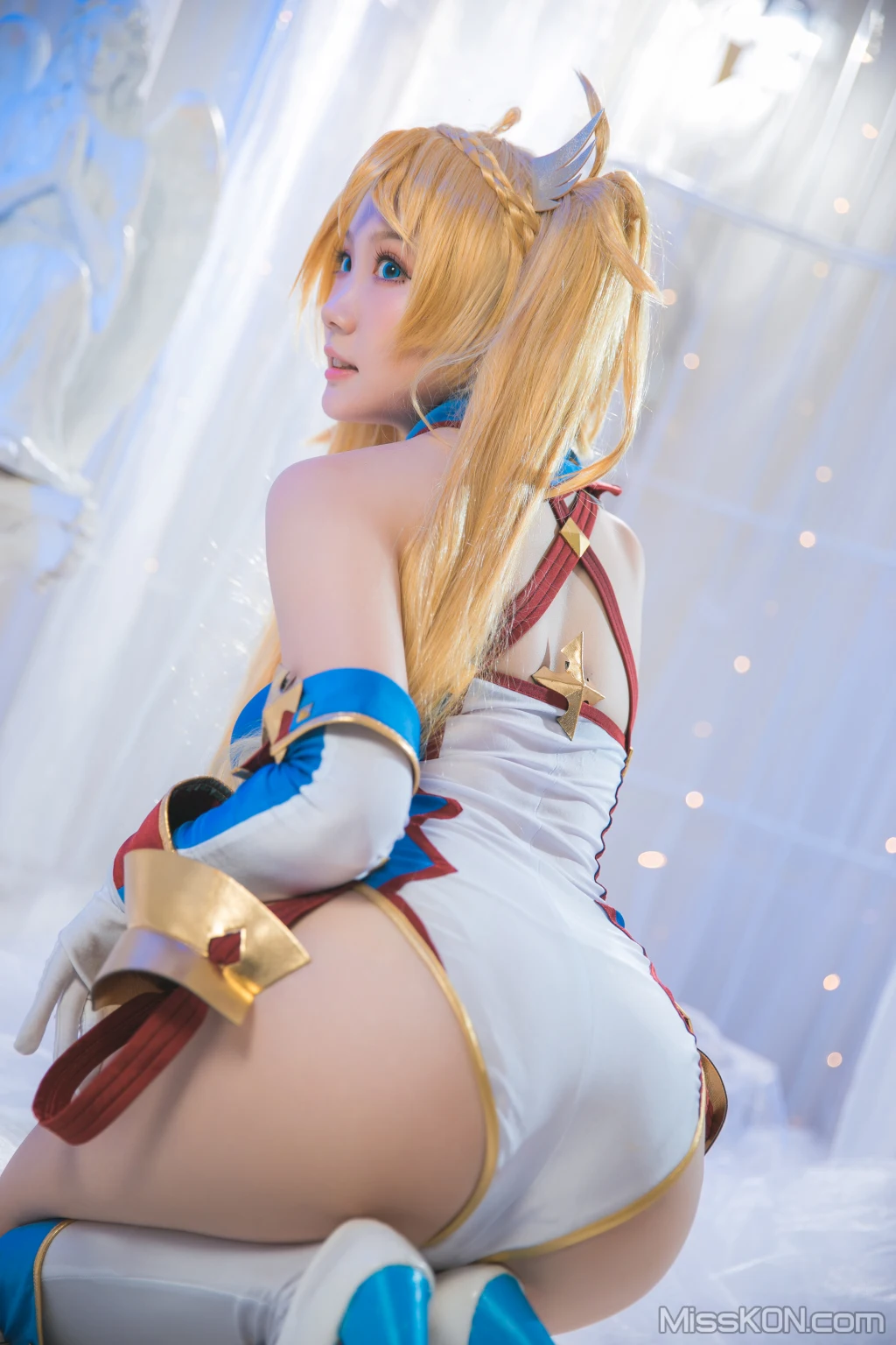 Coser@瓜希酱: 布拉达曼特 (25 photos) – Page 2