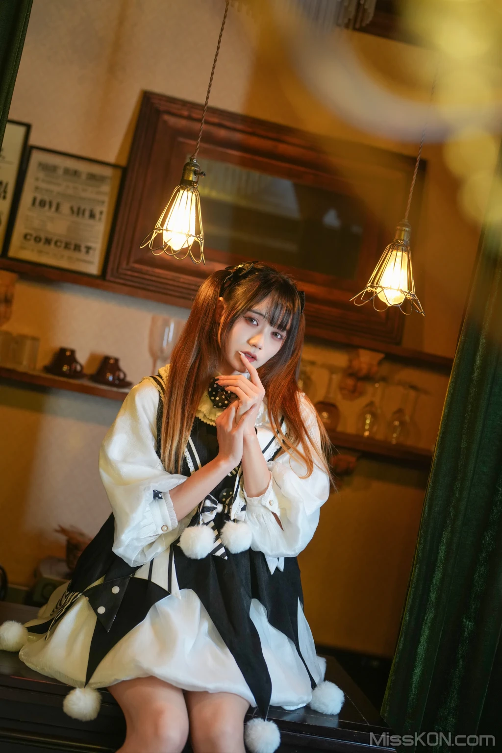 Coser@兔子Zzz不吃胡萝卜: 怪盗魔术师 (31 photos) – Page 2