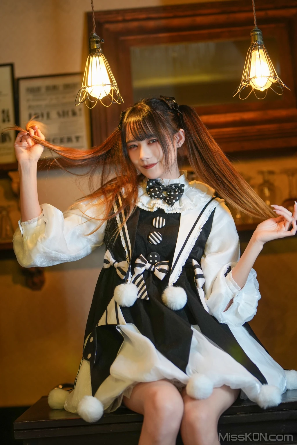 Coser@兔子Zzz不吃胡萝卜: 怪盗魔术师 (31 photos) – Page 2