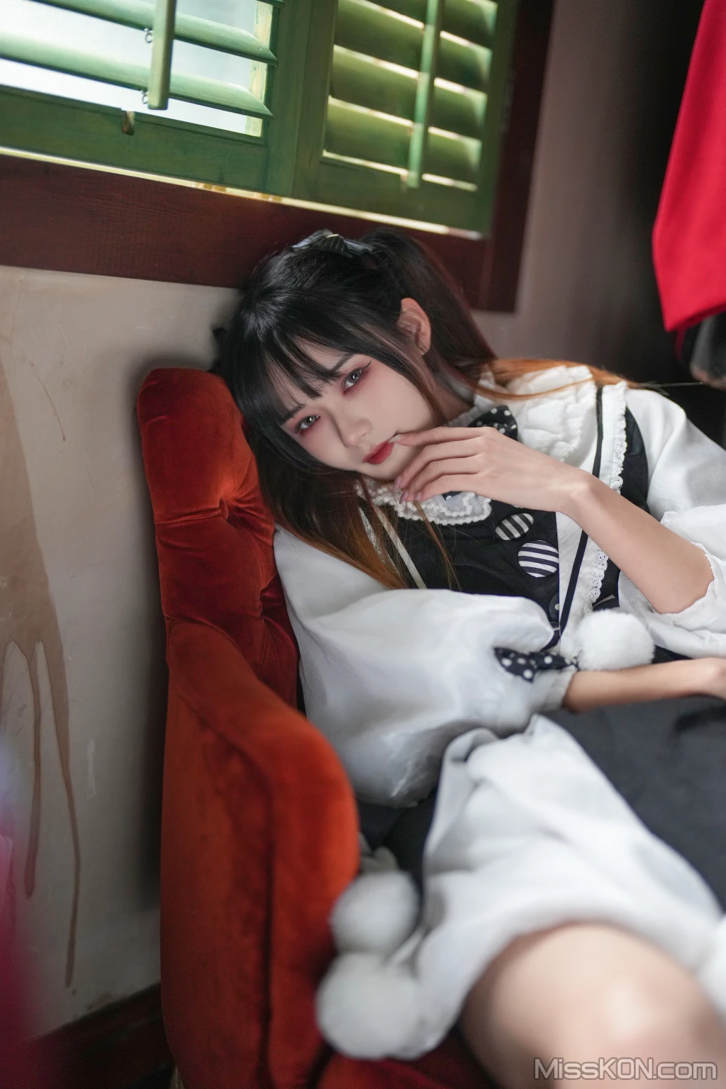 Coser@兔子Zzz不吃胡萝卜: 怪盗魔术师 (31 photos) – Page 3