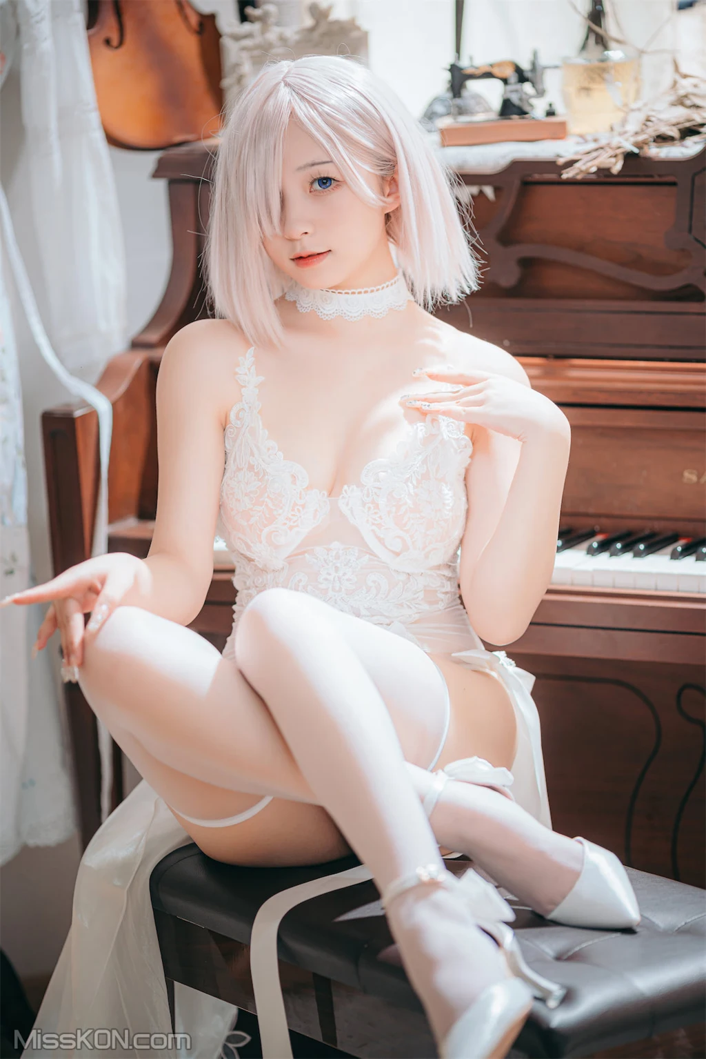 Coser@花铃: 玛修婚纱 (63 photos)