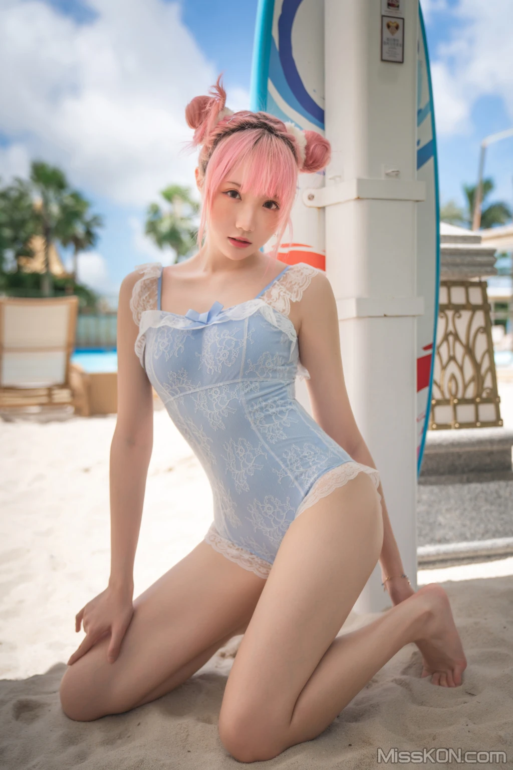 Coser@瓜希酱: 度假水着 (10 photos)