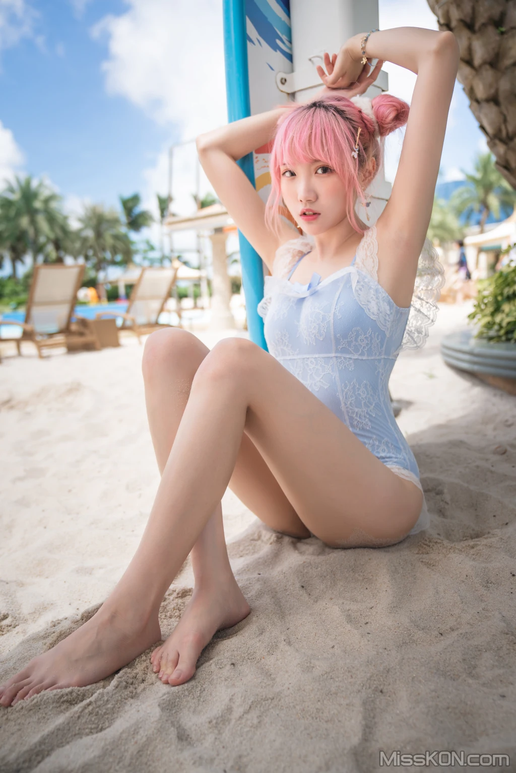 Coser@瓜希酱: 度假水着 (10 photos)