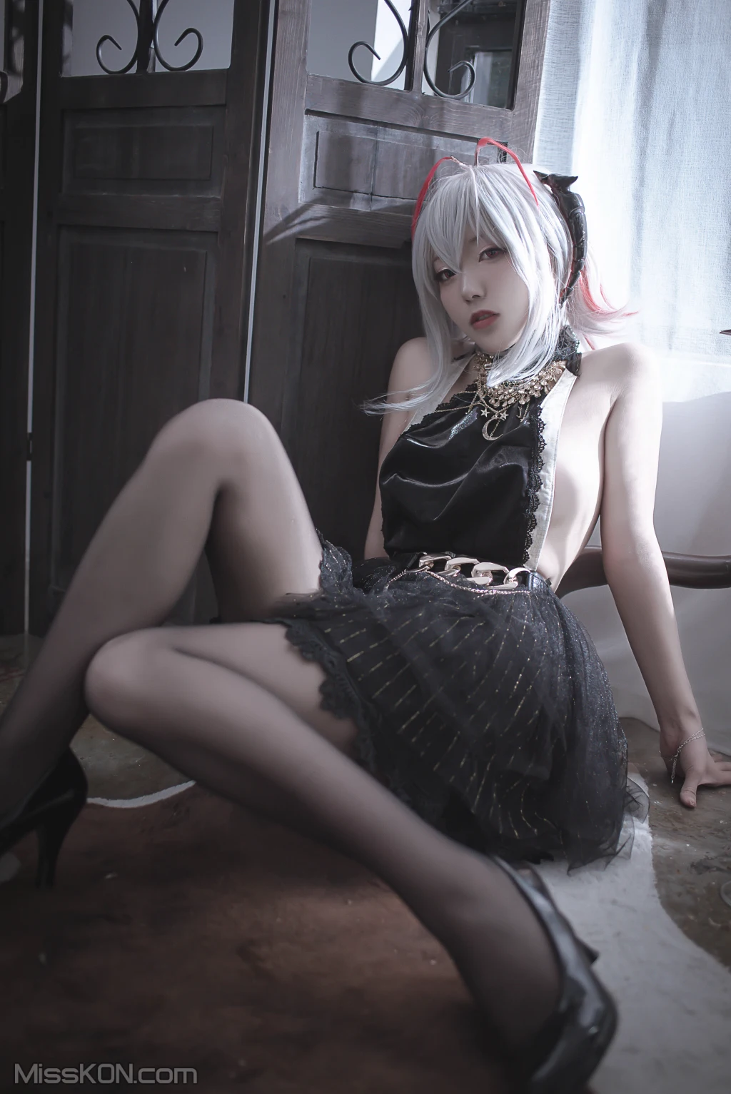 Coser@切切Celia: 明日方舟 W 礼服 (20 photos) – Page 2