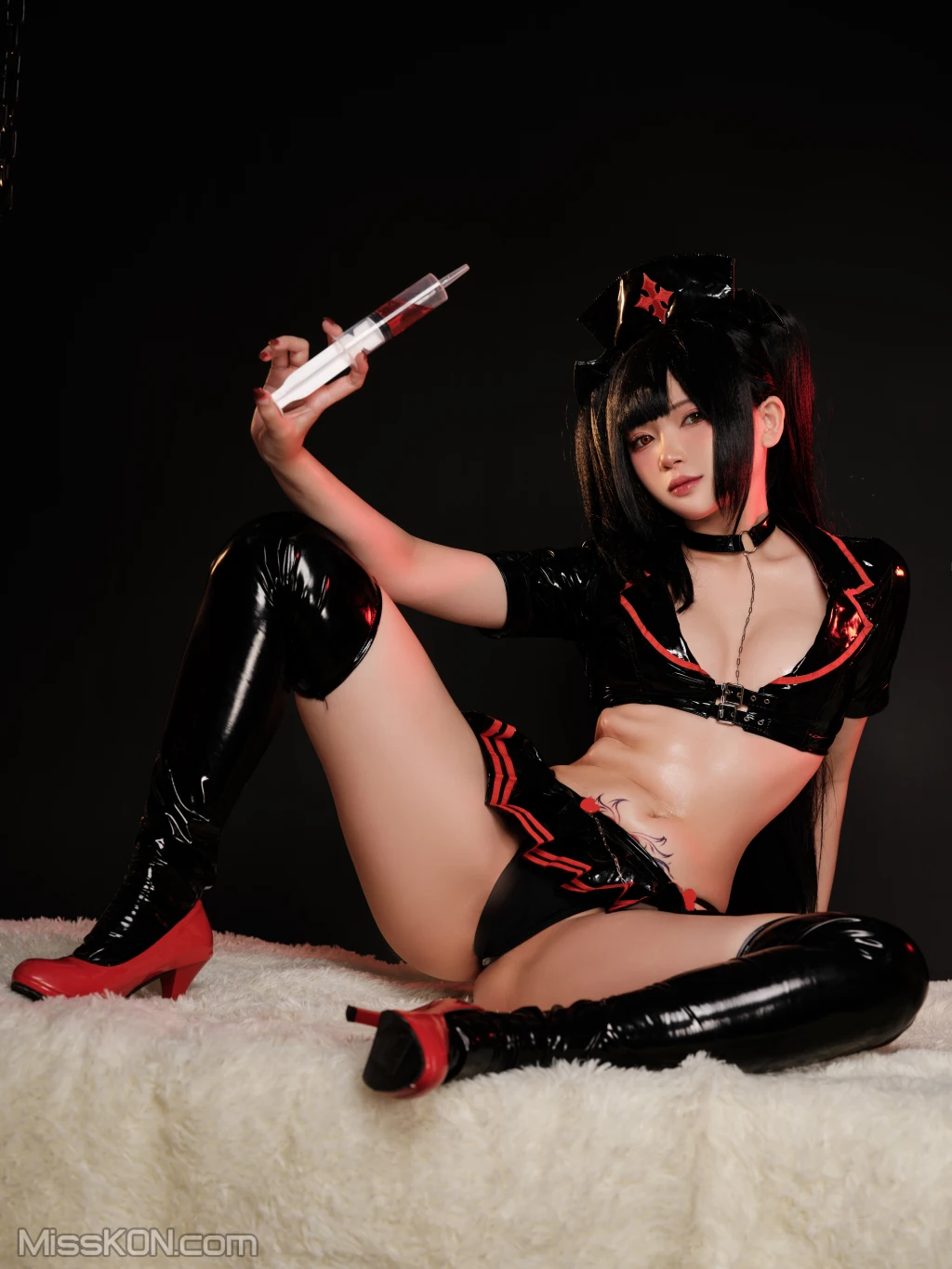 Coser@ZinieQ: Kurumi Dark Nurse Cosplay (40 photos )