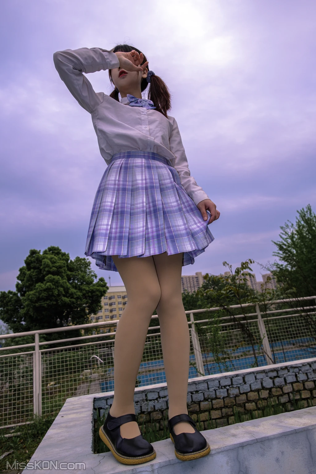 [森萝财团写真] 月下001 小夜 肉丝 300D 真空 (76 photos) – Page 5