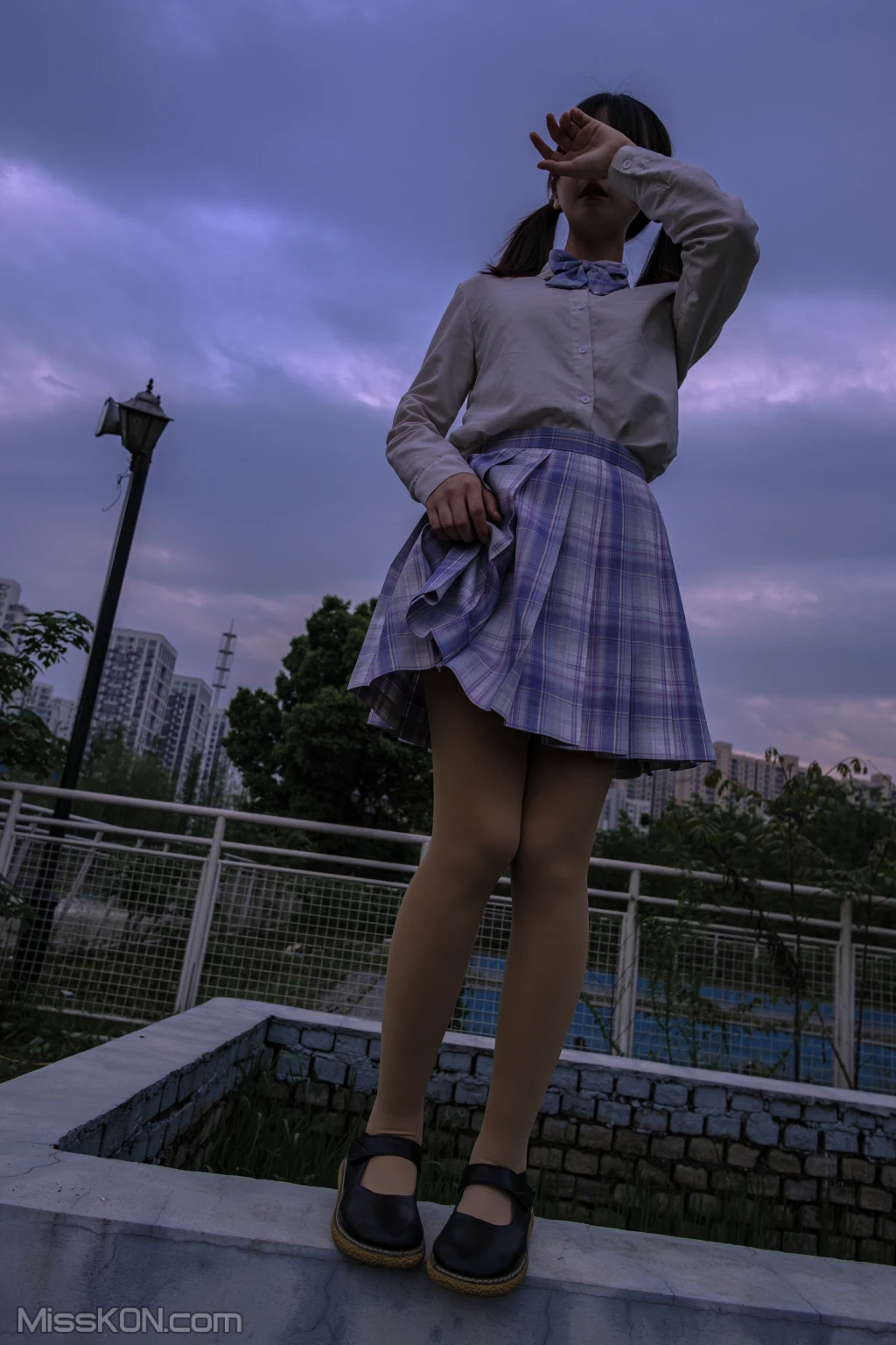 [森萝财团写真] 月下001 小夜 肉丝 300D 真空 (76 photos) – Page 6