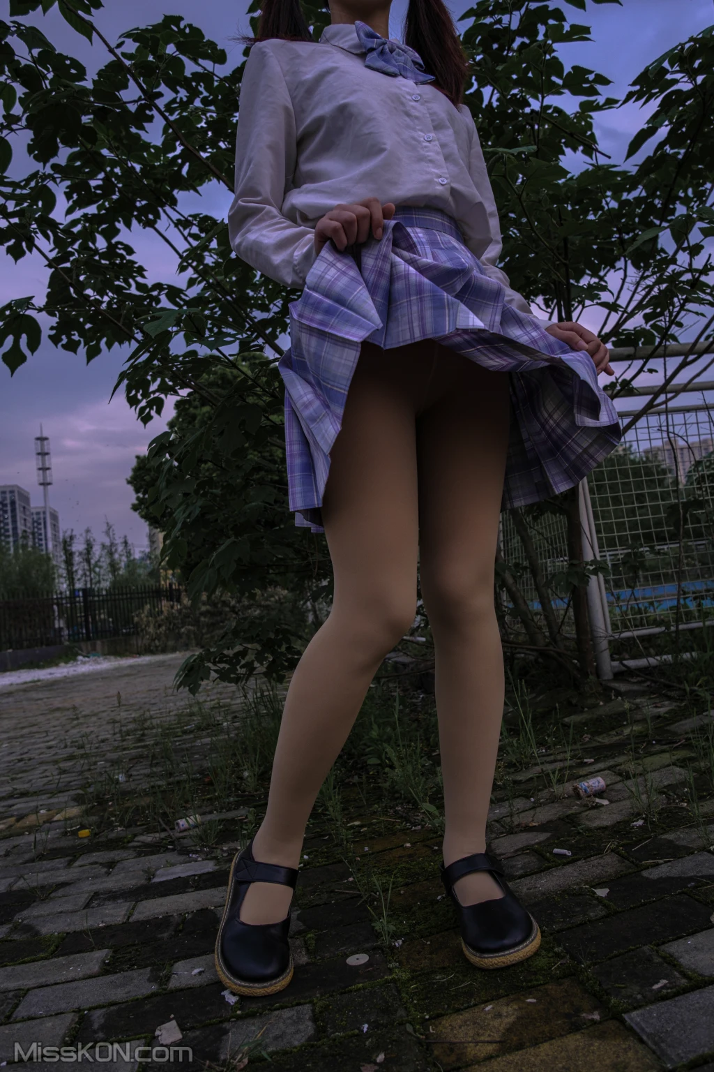 [森萝财团写真] 月下001 小夜 肉丝 300D 真空 (76 photos) – Page 7