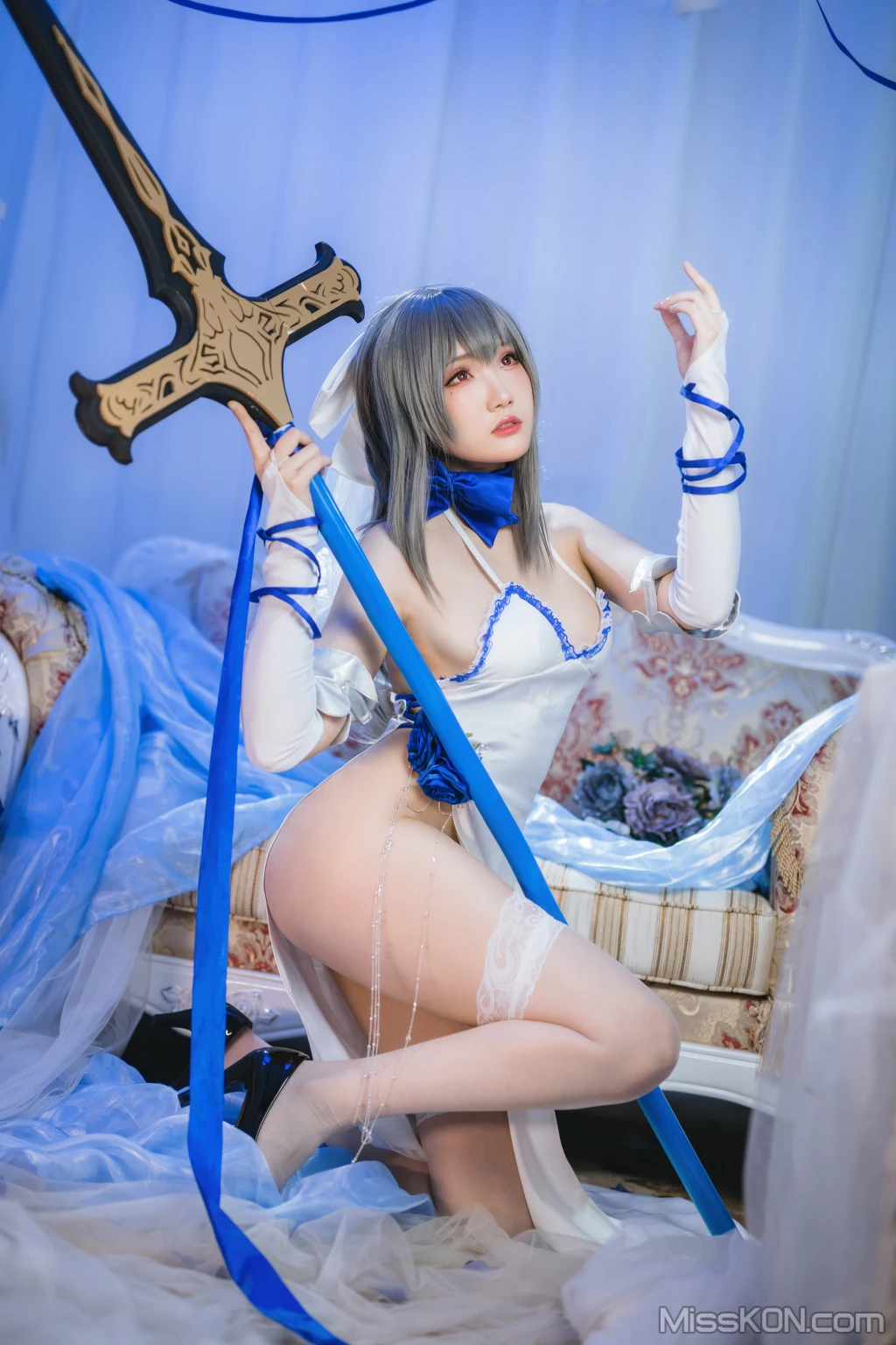 Coser@瓜希酱: 路易九世礼服 (22 photos) – Page 2
