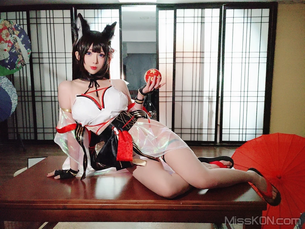 Coser@: Azurlane Amagi (30 photos) – Page 3