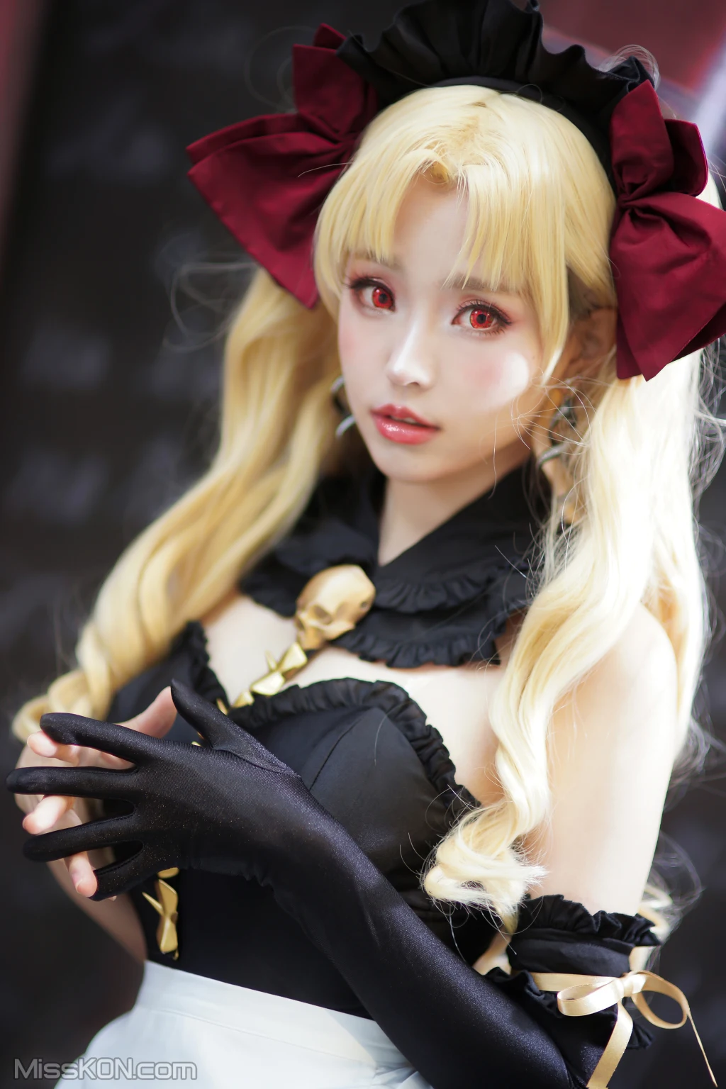 Coser@Ely_eee (ElyEE子): 远坂凛 女仆 (36 photos + 3 videos)