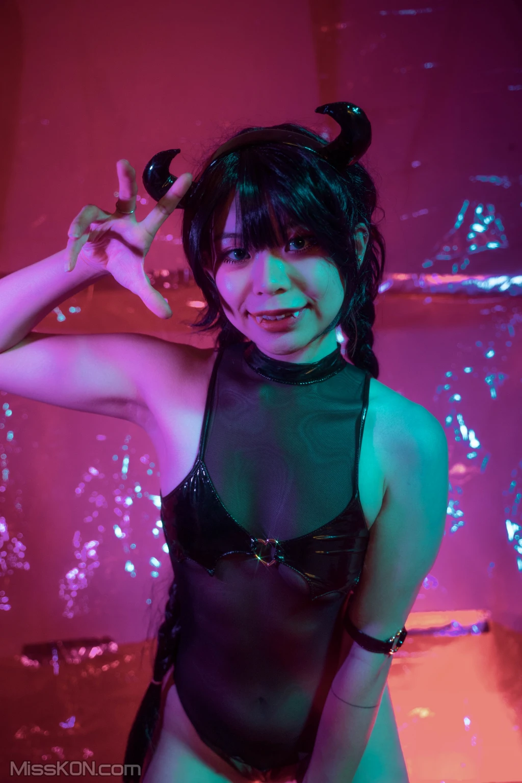 Kuromelo (黒メル): Succubus (146 photos)