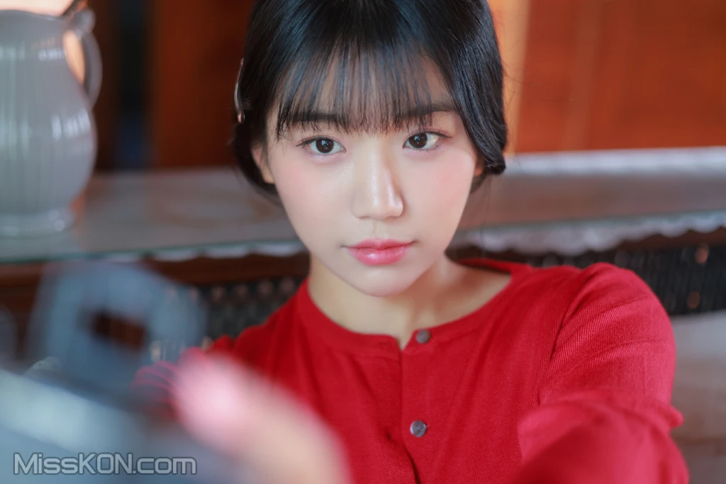 [Yo-U] Yui: Vol.2 Album Dec 2023 (199 photos + 1 video) – Page 2