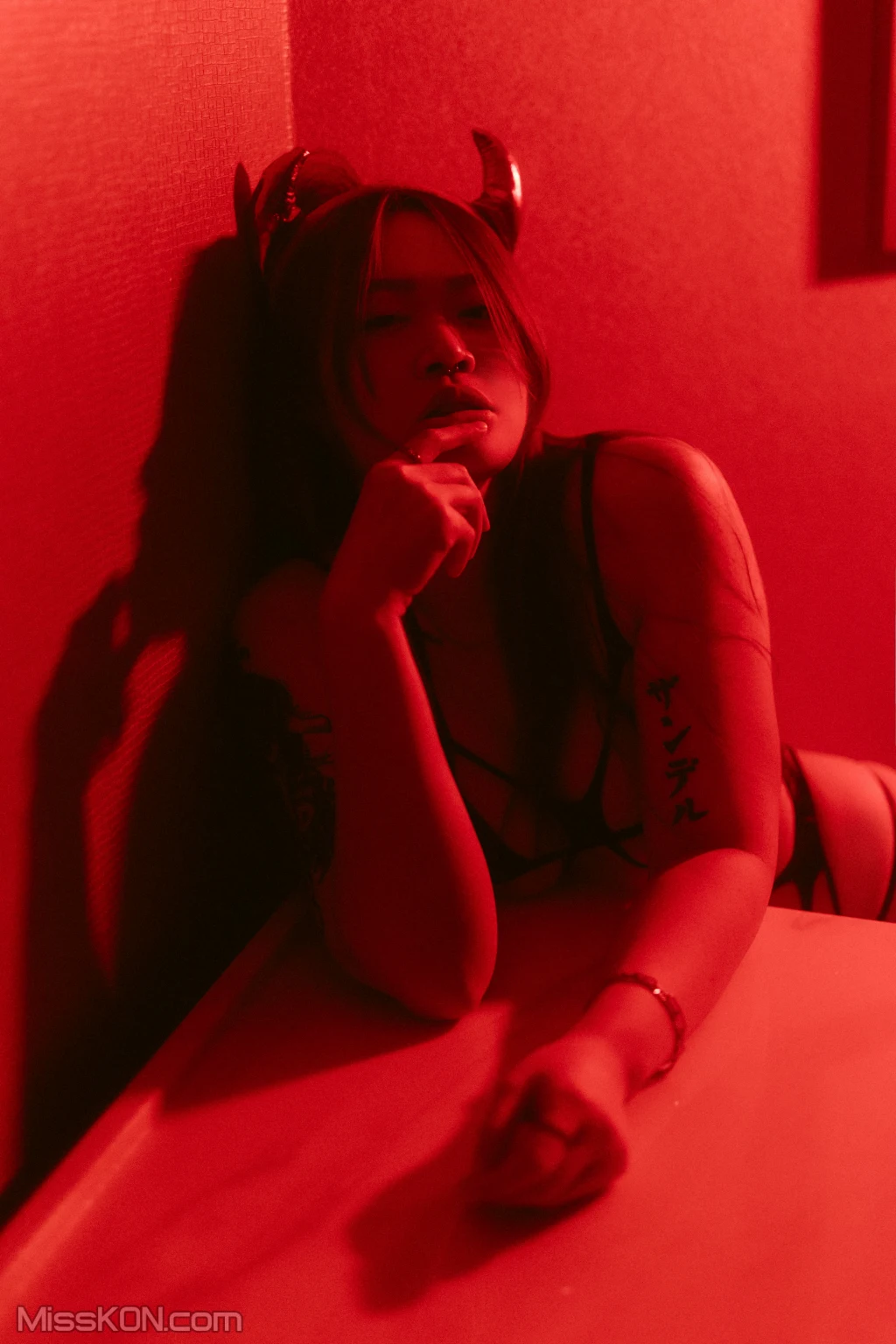 [DCP snaps] Yukari: Vol.3 Halloween Red (104 photos) – Page 4