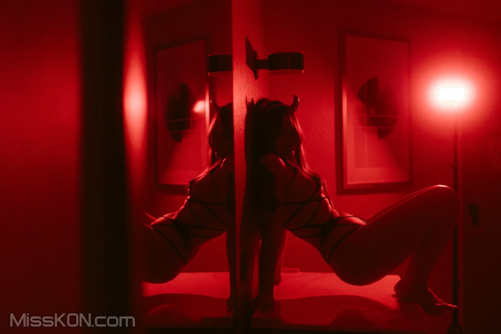 [DCP snaps] Yukari: Vol.3 Halloween Red (104 photos) – Page 6