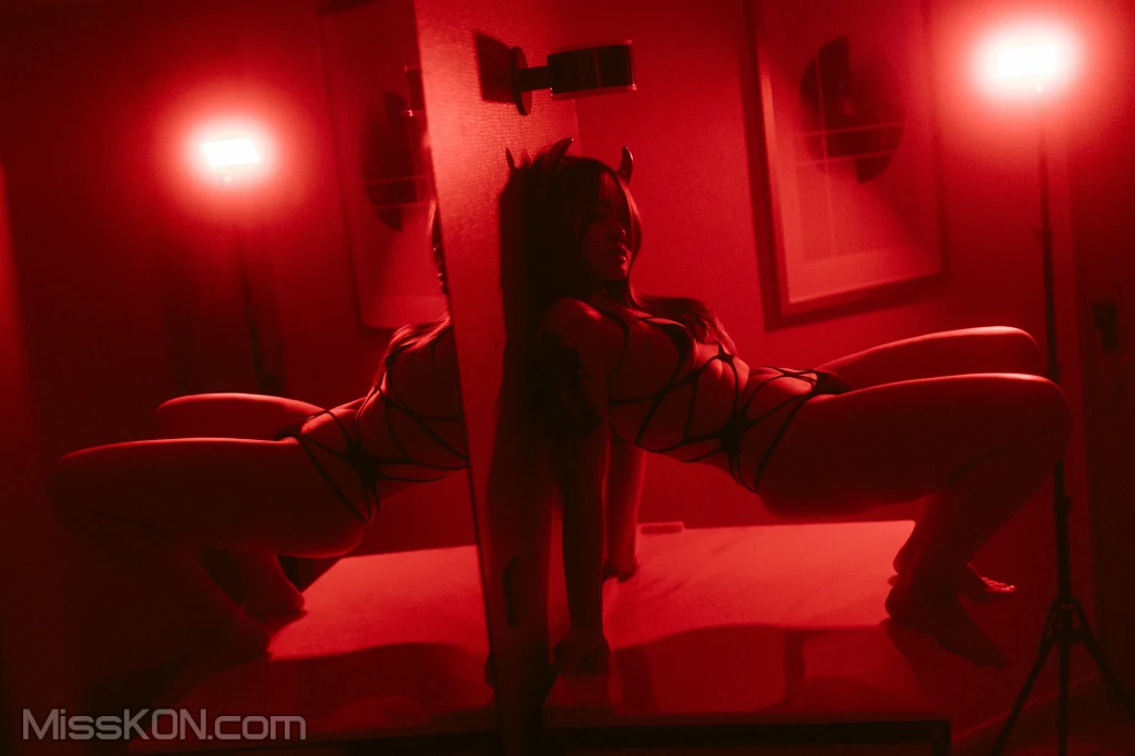 [DCP snaps] Yukari: Vol.3 Halloween Red (104 photos) – Page 6